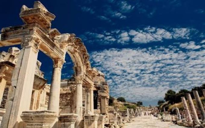 Ephesus - Pamukkale ( 2 Days 1 Night)